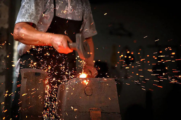 بازار جهانی ریخته گری دقیق به 32.7 میلیارد دلار تا سال 2034 می رسد: روندهای کلیدی و بینش های منطقه ای